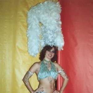 Meet your Posher, Teri